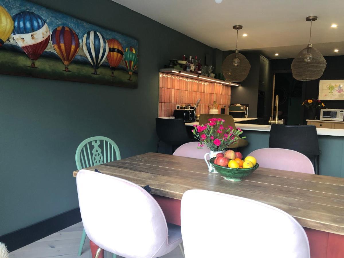 Boutique Home Near Chichester Centre Bagian luar foto