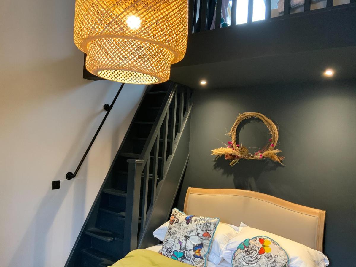Boutique Home Near Chichester Centre Bagian luar foto